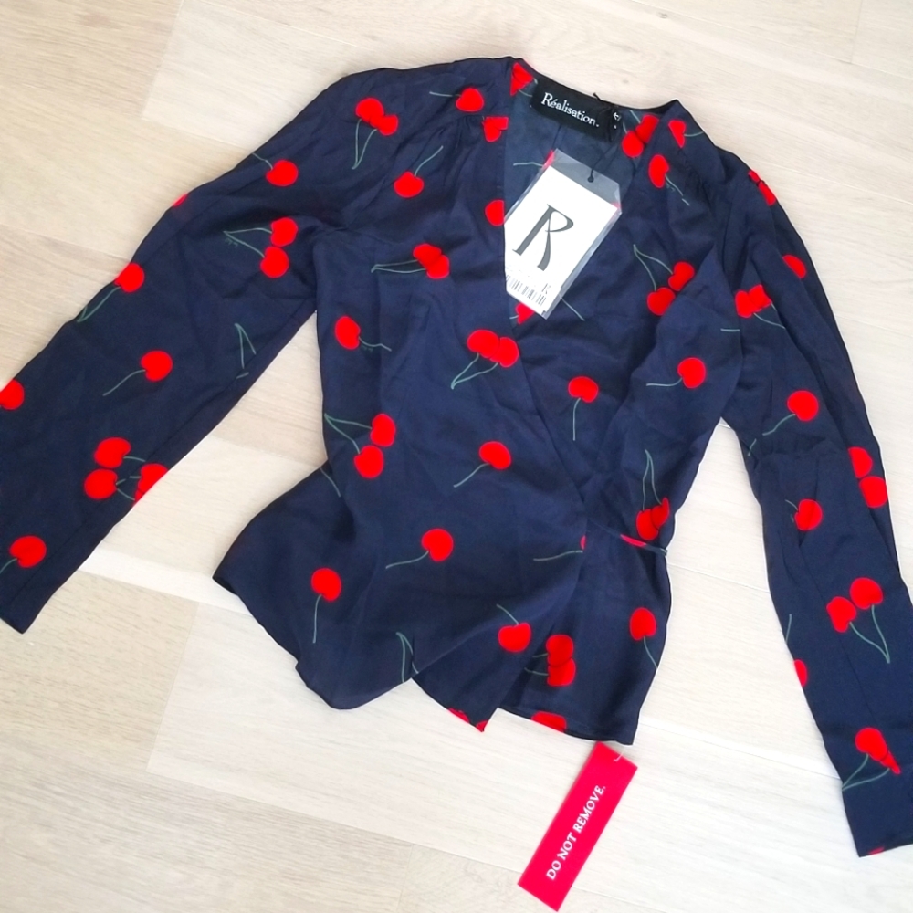 Realisation Par Size S NWT Bianca Top Wild Cherry Navy Silk Wrap Blouse